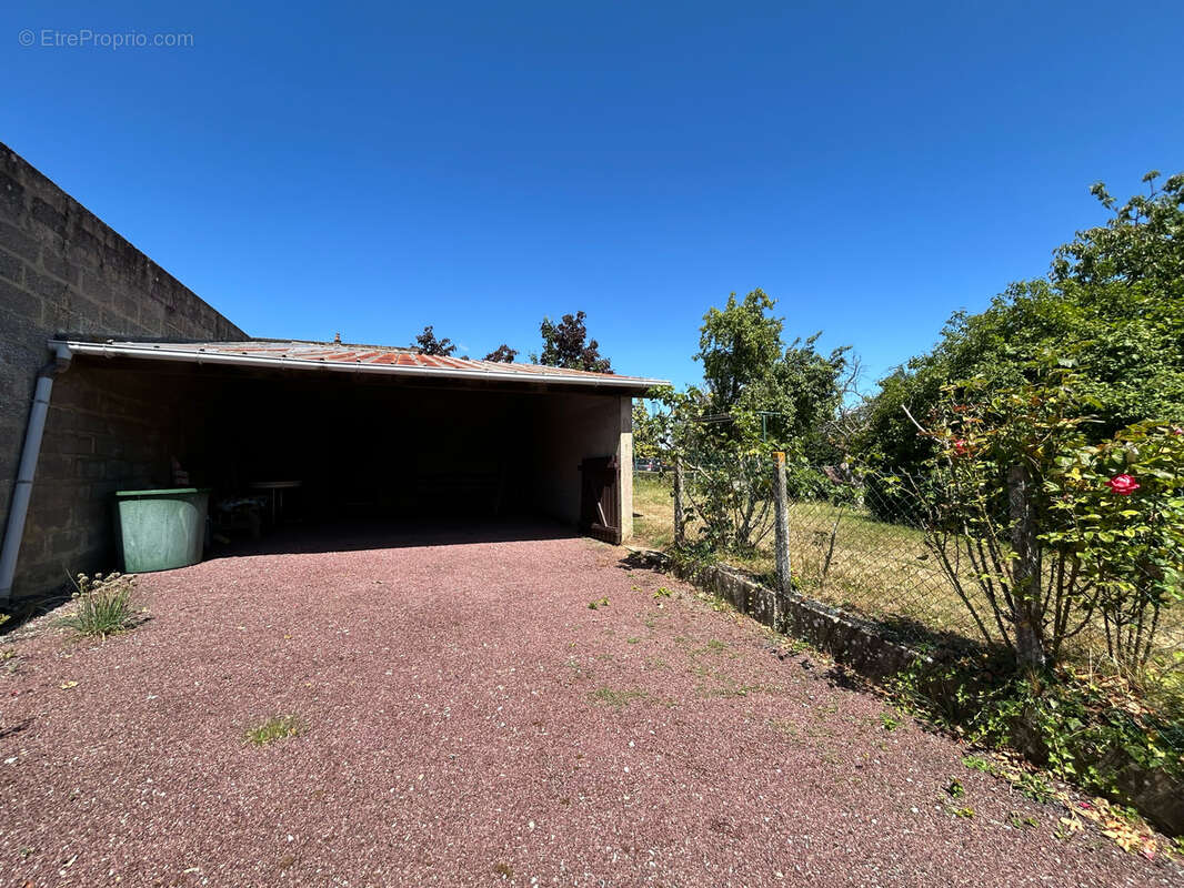 Maison à SOLIGNY-LA-TRAPPE
