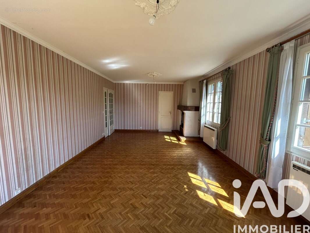 Photo 2 - Maison à NOUAN-LE-FUZELIER