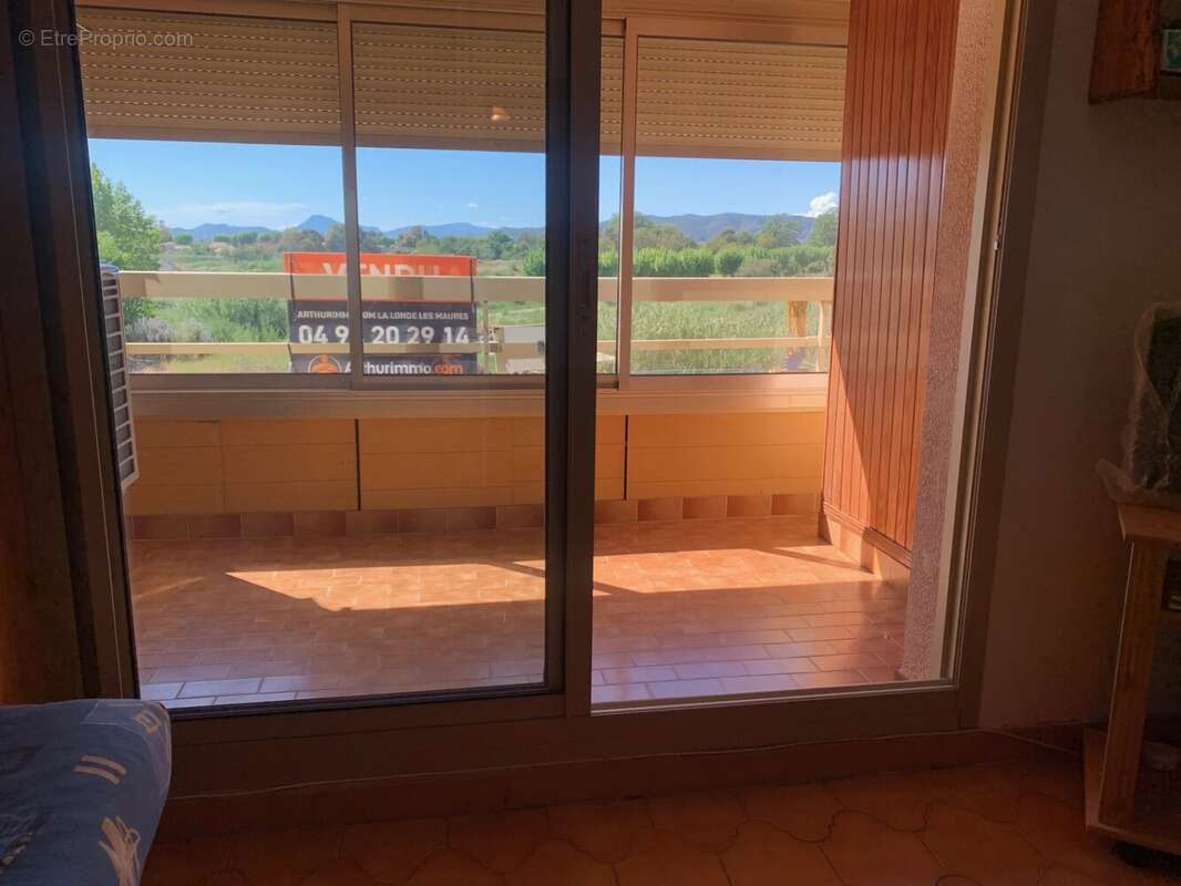 Appartement à LA LONDE-LES-MAURES