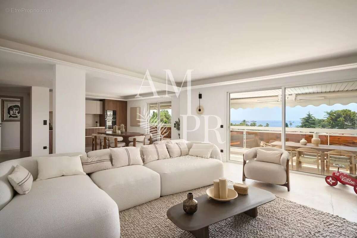 Cannes Basse Californie - Appartement 5 pièces 130m2 - Vue mer - photo 11