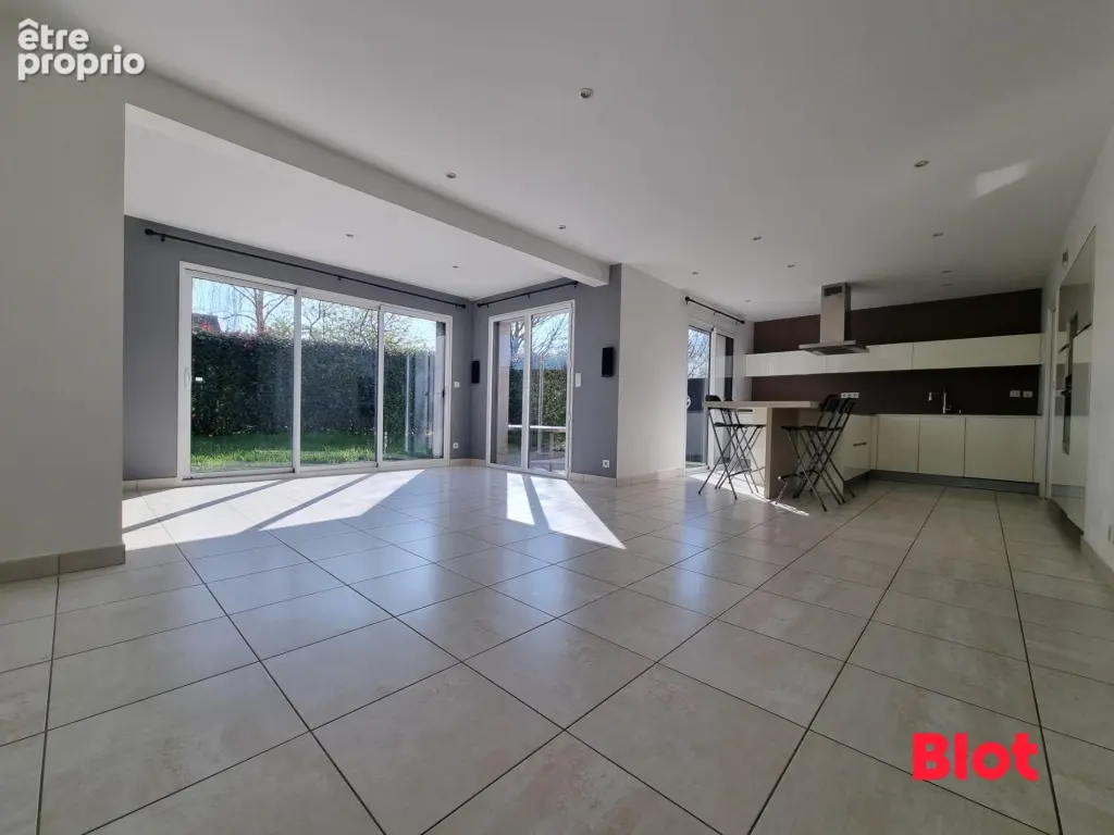 Maison 8 pièces 187 m² à vendre à Pace (35740) - photo 9