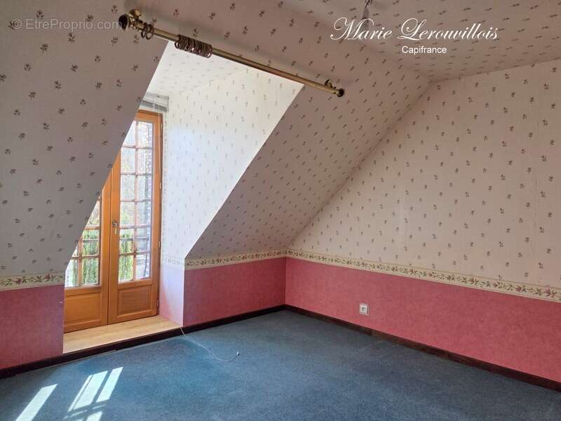 Maison à CHAOURCE