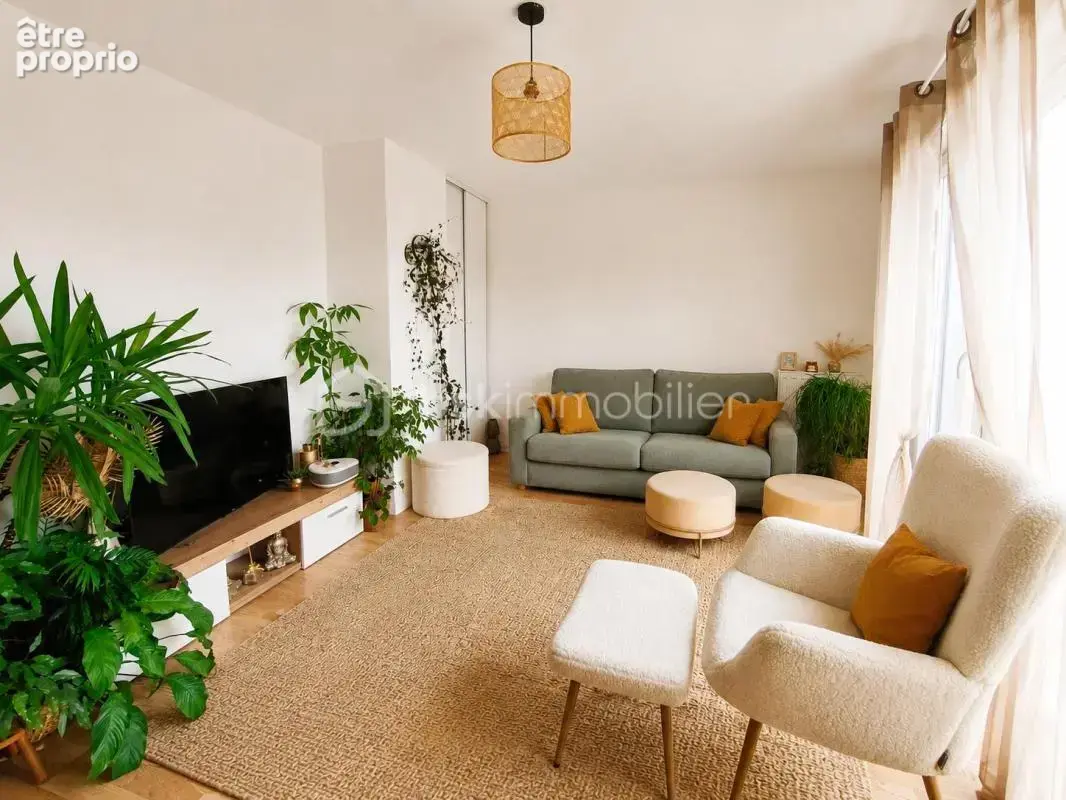 Romainville – t2 de 44,20 m² avec terrasse – métro ligne 11 à 5 min à pied - photo 6