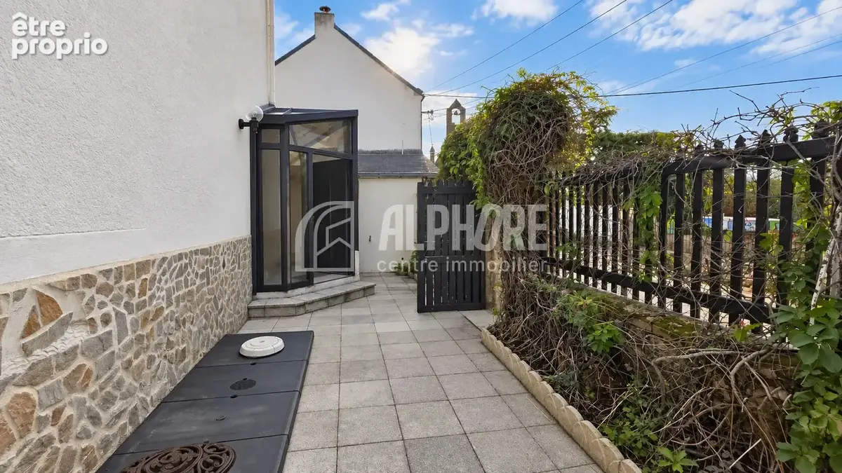 Maison à rénover de 5 pièces à Batz-sur-Mer, dans le bourg - Potentiel de division - photo 10