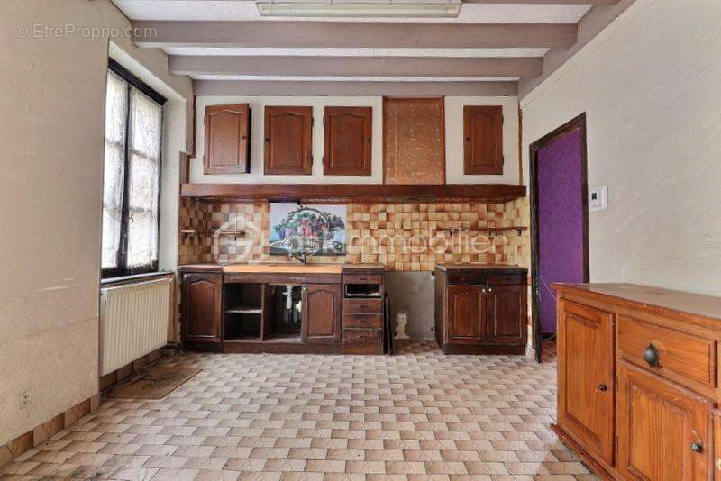 Maison mitoyenne 97.50m² 63300 Escoutoux - photo 4