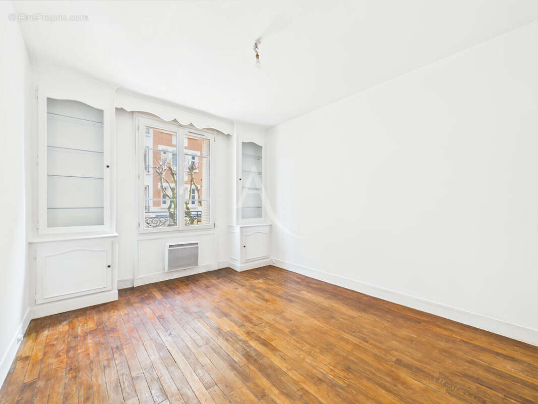 Appartement à SAINT-MAUR-DES-FOSSES