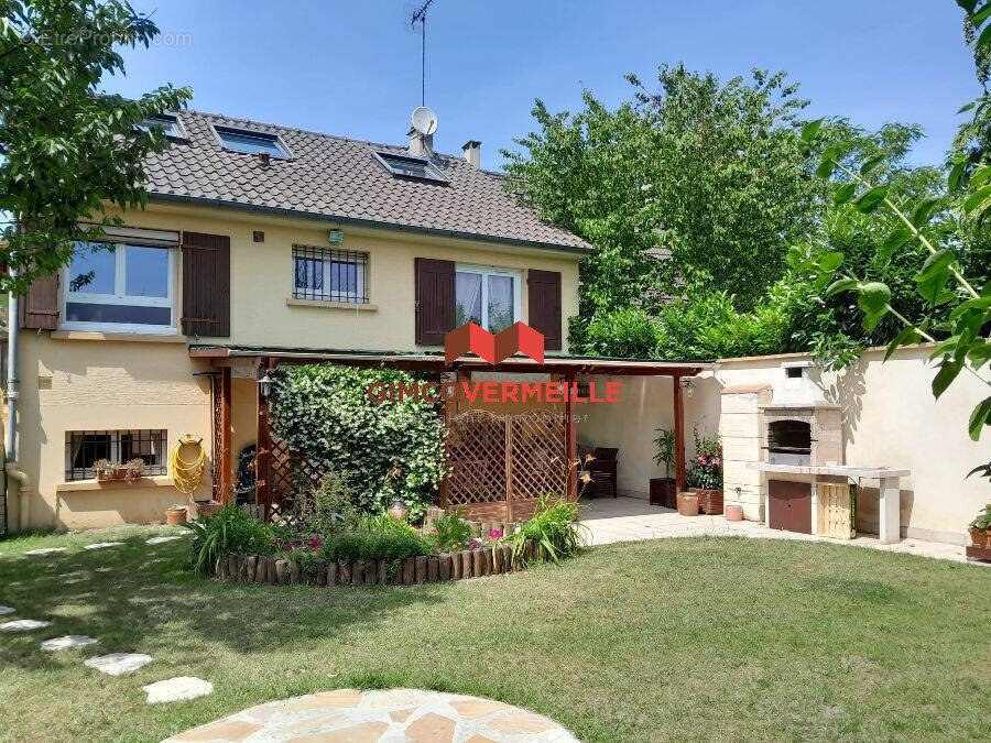 Maison à CONFLANS-SAINTE-HONORINE