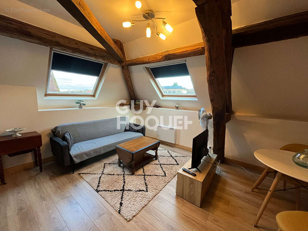 Appartement à MONETEAU