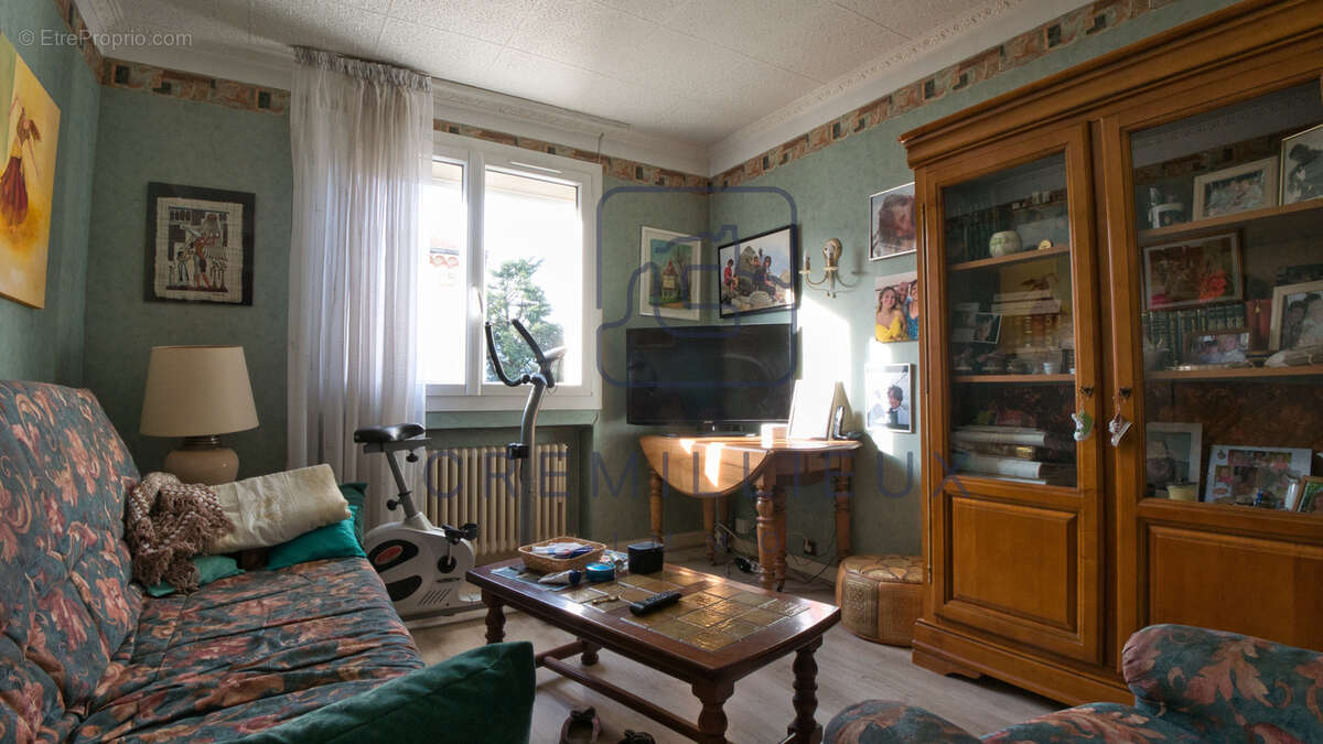 Maison à GUILHERAND-GRANGES