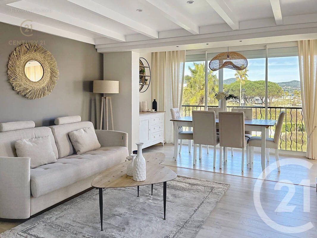 Appartement à GASSIN