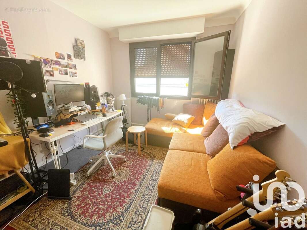 Photo 4 - Appartement à BOURG-LA-REINE