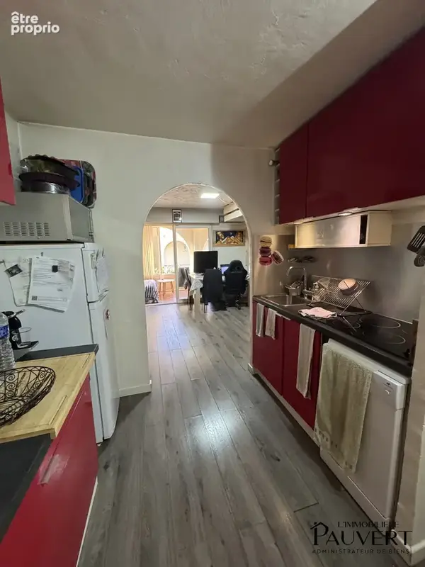 Cannes-La-Bocca   T2 de 38 m2 vendu loué avec garage, balcon et loggia   200 000 € FAI - photo 3