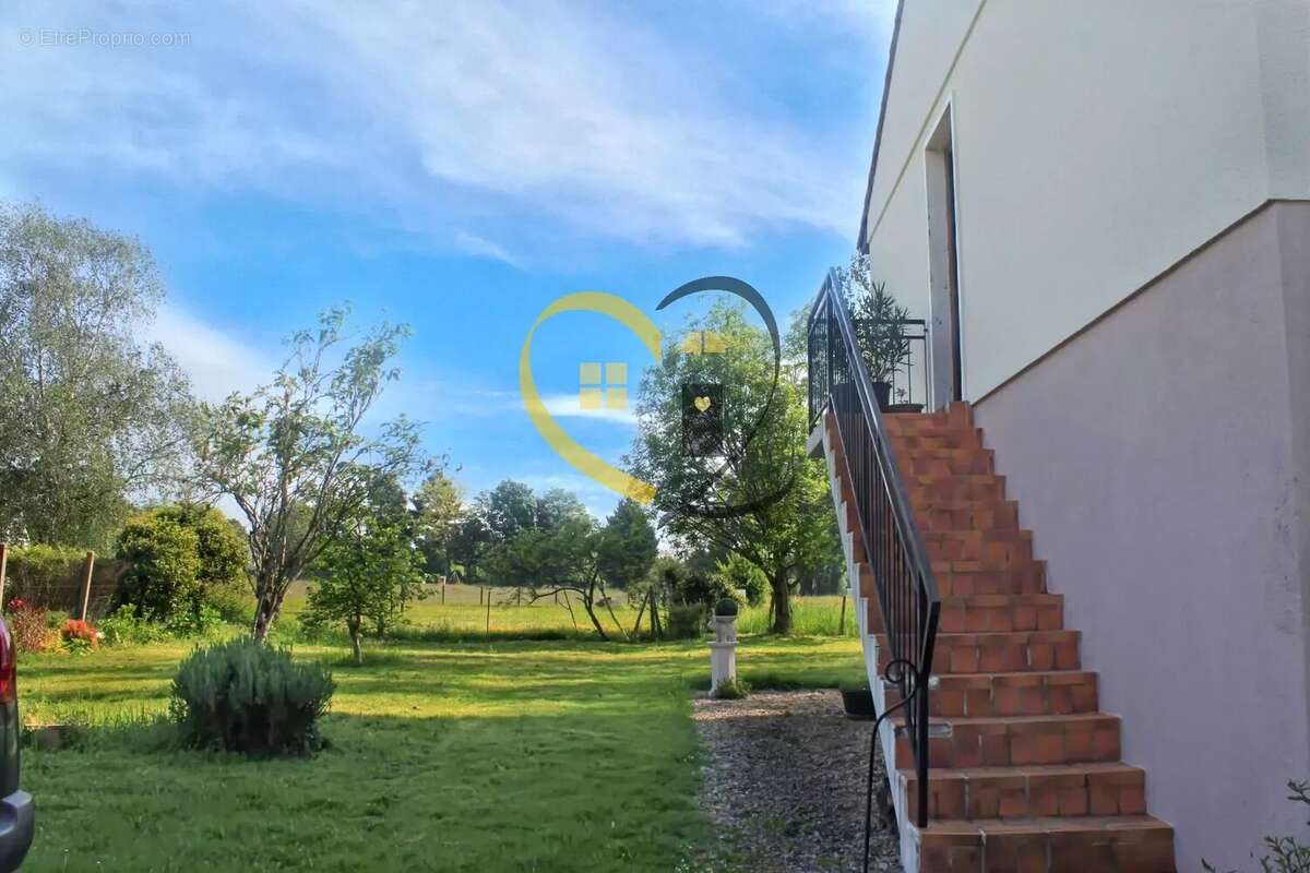 Maison à MARIGNY-LES-USAGES