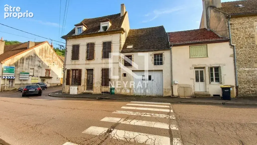 Appartement à ARNAY-LE-DUC