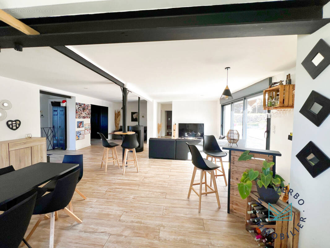 Maison à FREJUS