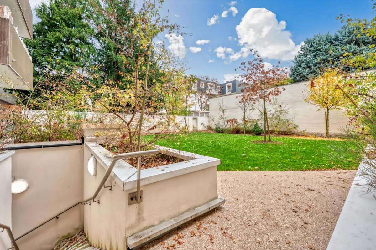 Appartement à LE BOURGET