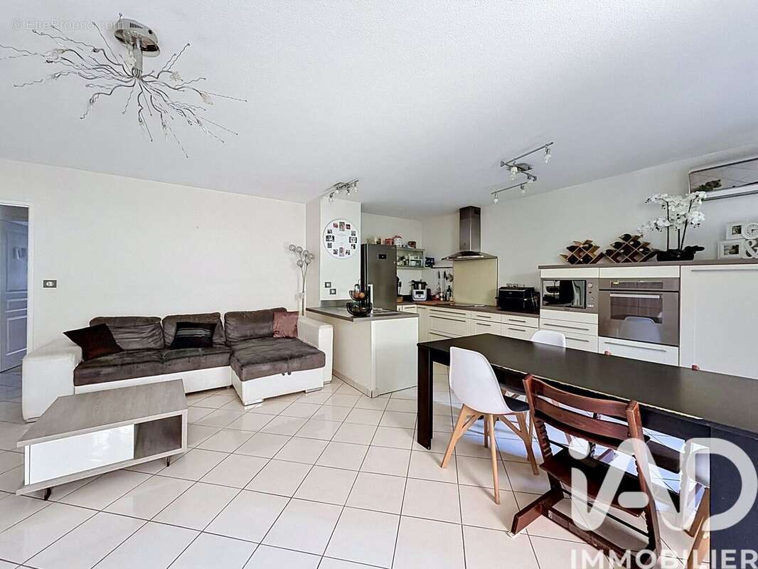 Photo 5 - Appartement à ECHIROLLES