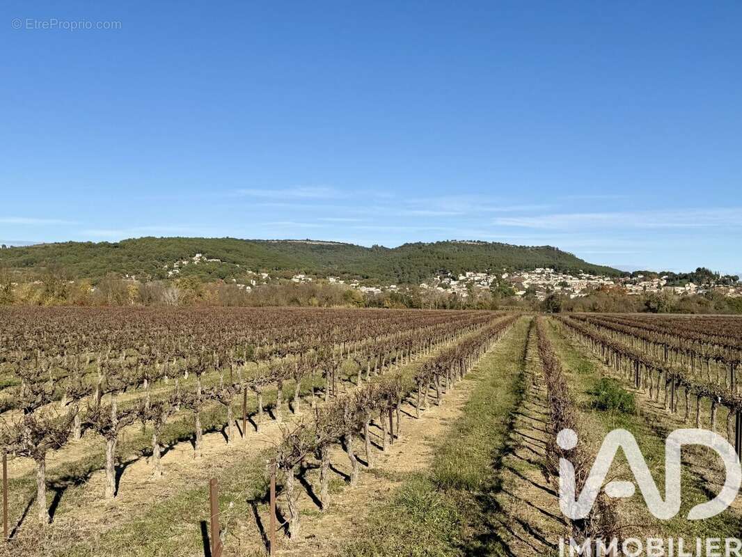 Photo 4 - Terrain à LAUDUN-L&#039;ARDOISE