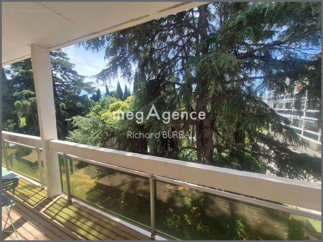 Appartement à HYERES