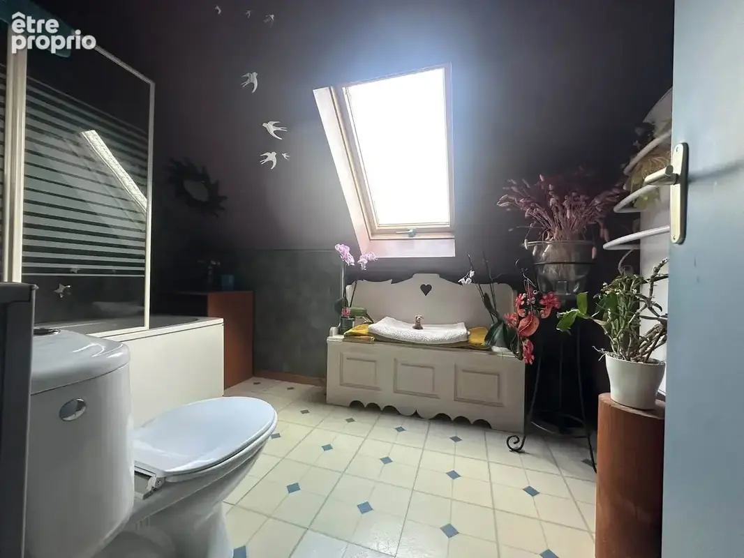 À VENDRE   Pavillon familial avec piscine et jardin arboré à Puchevillers - photo 9