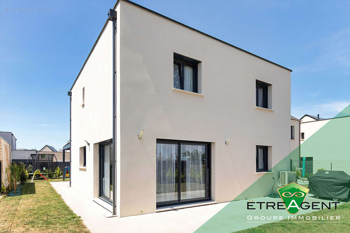 Maison GIBERVILLE - 114 m² - 4 chambres - photo 3
