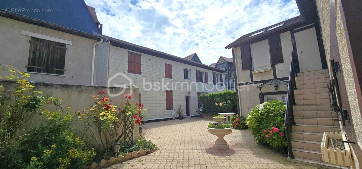 Appartement à DEAUVILLE