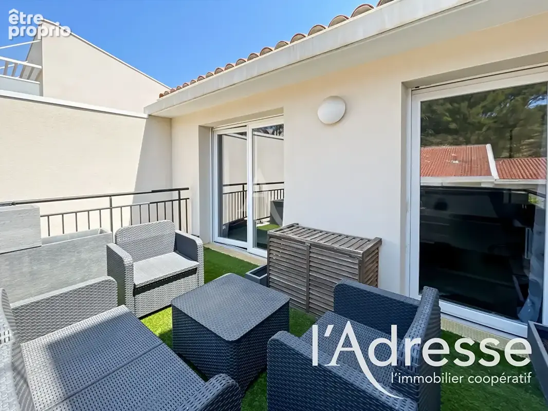 Appartement La Ciotat - 3 pièces - 64 m2 - photo 6