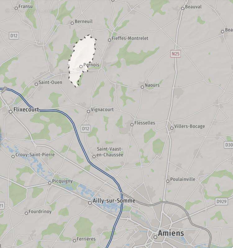 Terrain à PERNOIS