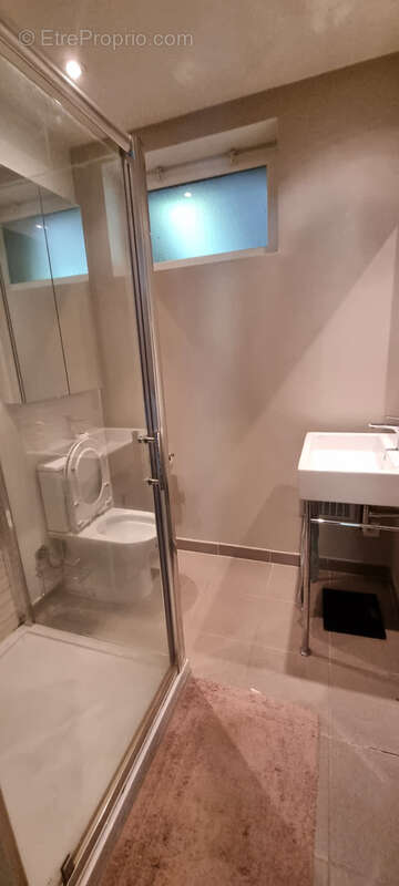 Maison à ENTRAYGUES-SUR-TRUYERE