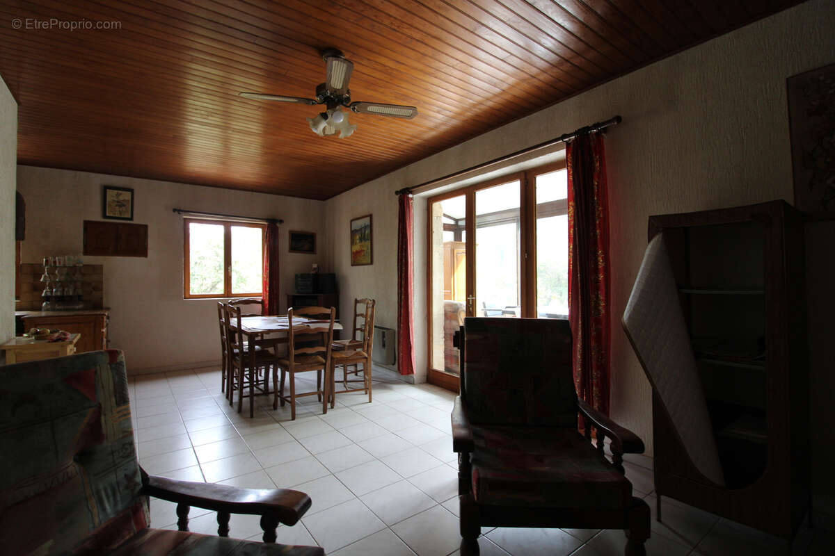 Maison à SAINT-AMBROIX