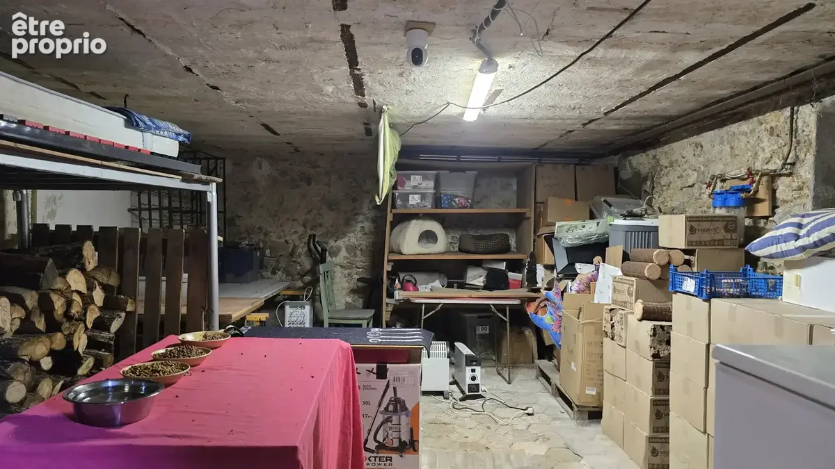 Vente occupee sans rente - maison de village de 83m2  avec jardin garage et cave - photo 16