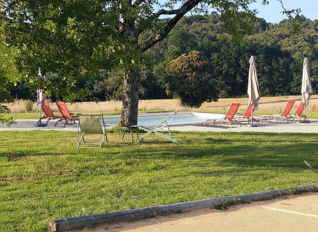 Maison à MARCILLAC-SAINT-QUENTIN