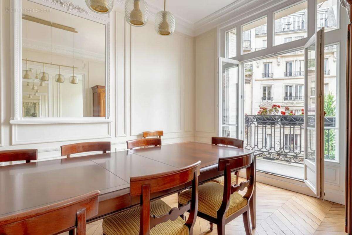 Bel haussmannien de 112 m² à Neuilly-sur-Seine - photo 9