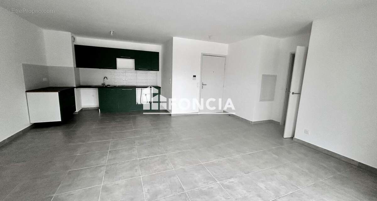 Appartement à MARSEILLE-9E