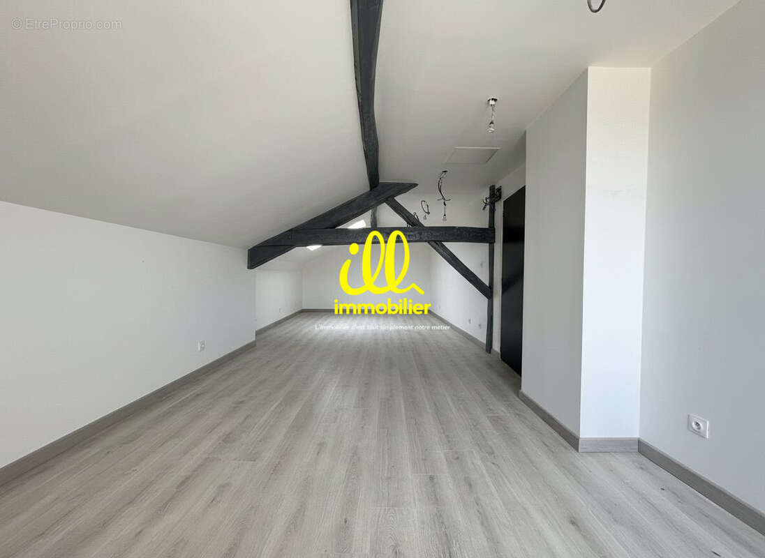 Maison 145 m² à Flize  - photo 2