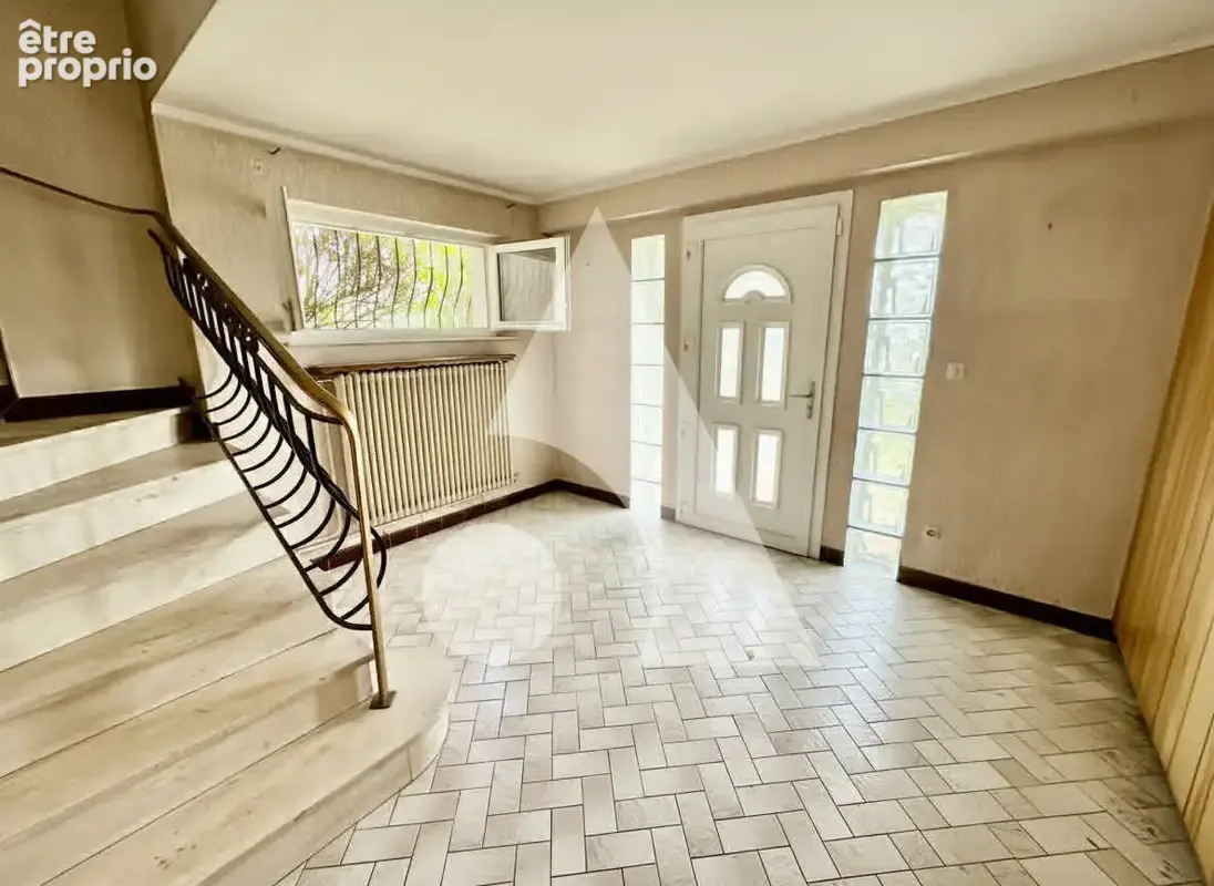 Maison Neufchateau 7 pièce(s) 180 m2 - photo 5