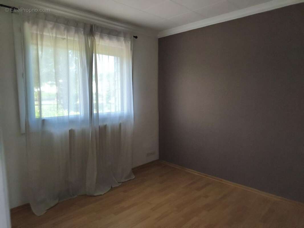 Maison à LA FERRIERE-AUX-ETANGS