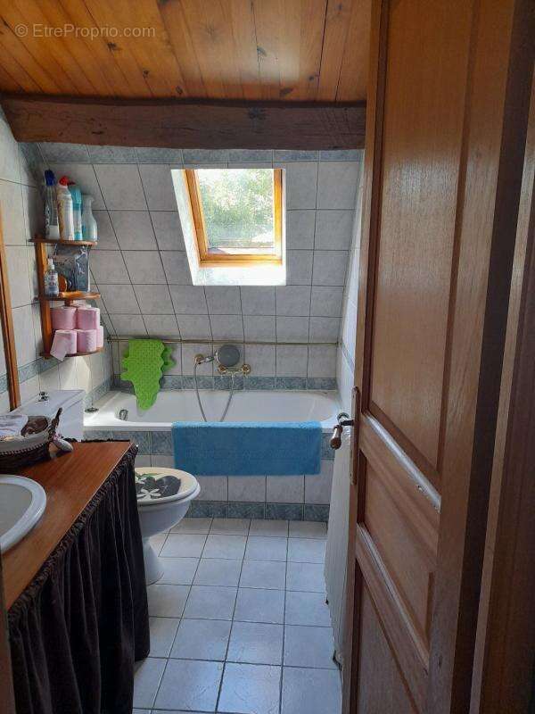 Maison à MONTGIVRAY