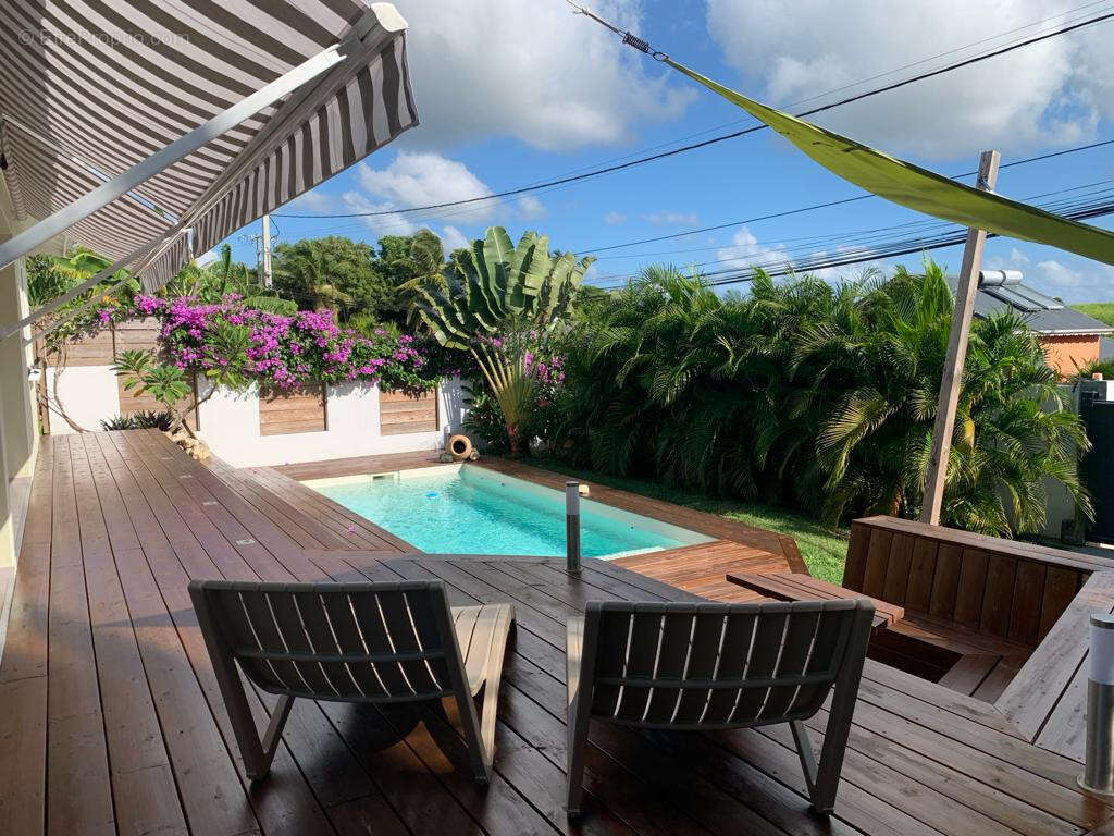 Maison à SAINTE-ANNE