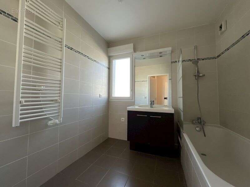 Appartement à QUINCY-SOUS-SENART