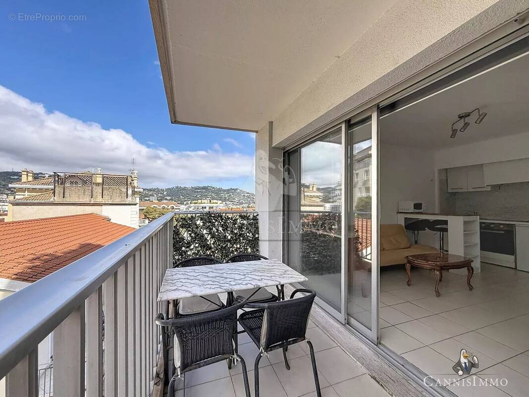 Appartement à CANNES