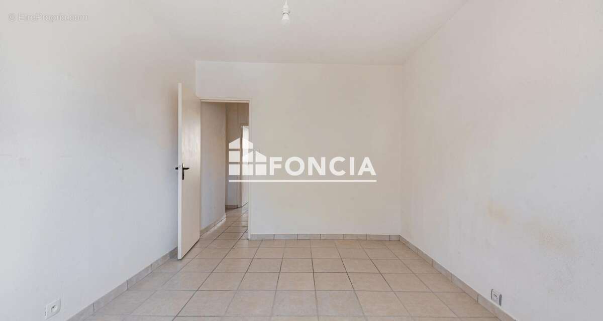 Appartement à SALON-DE-PROVENCE