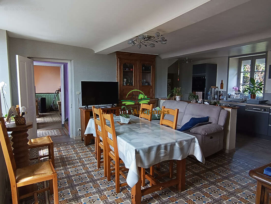 Maison à SAONNET