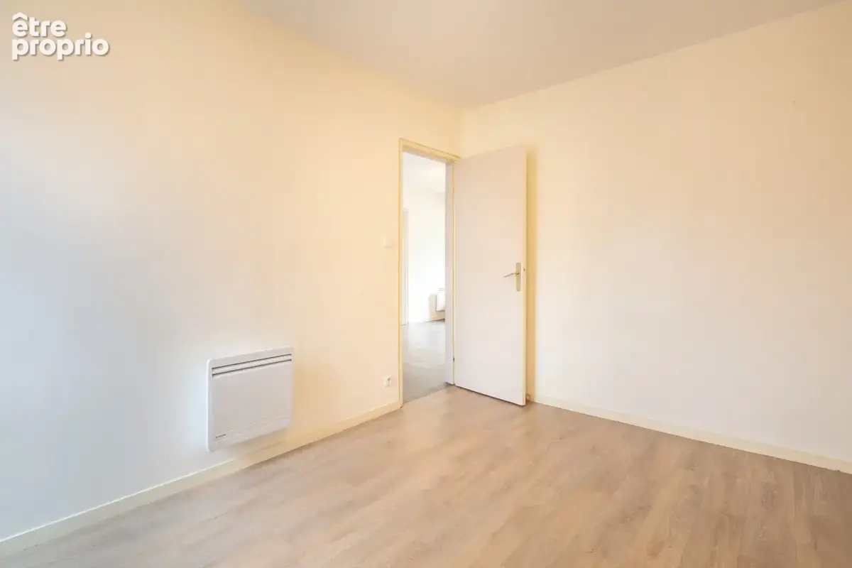 Spacieux t4 avec balcons et cave -  la rochette ! - photo 9