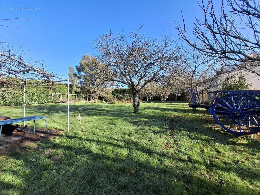 Maison à SAUZE-VAUSSAIS