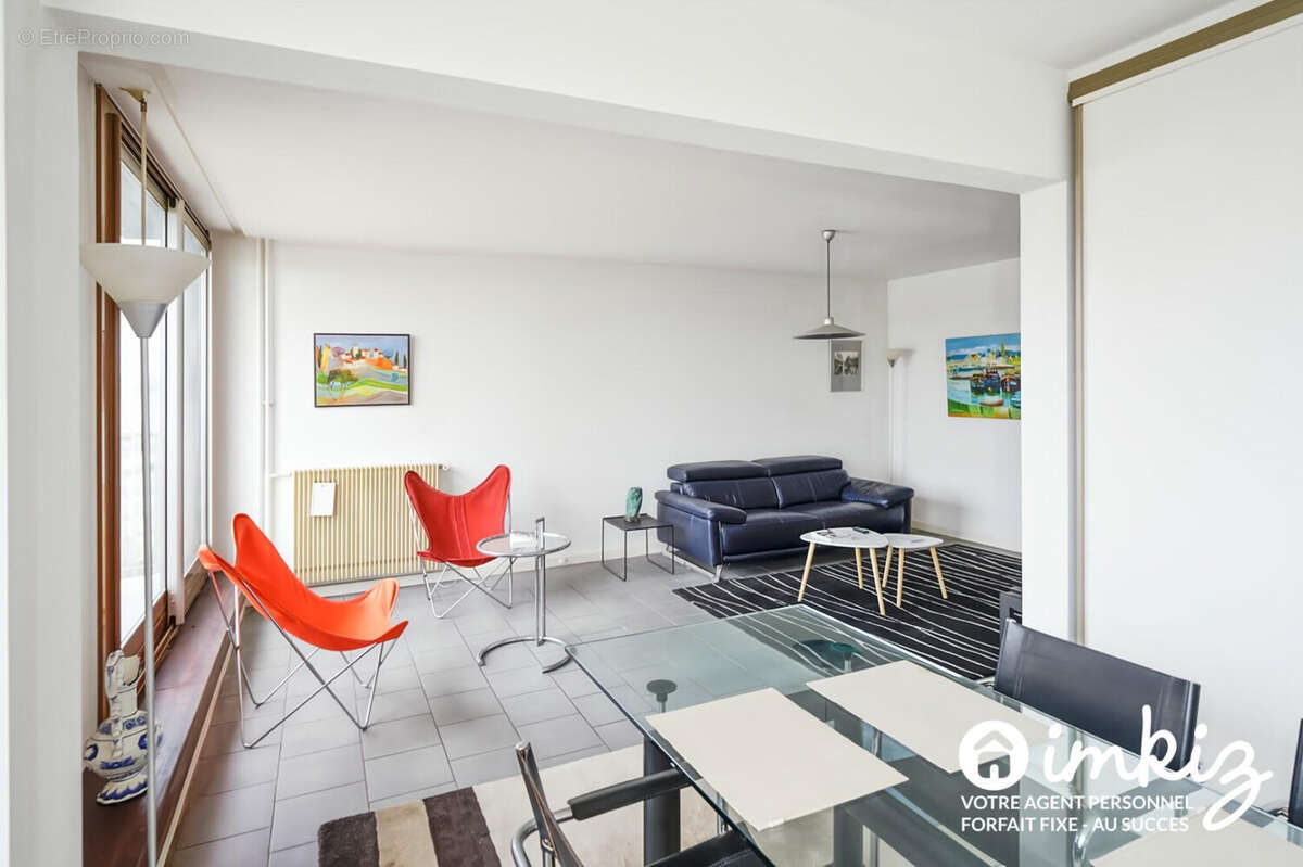 Appartement à PARIS-11E