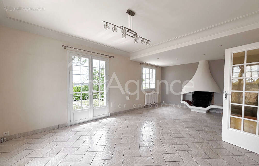 Maison à MEDIS