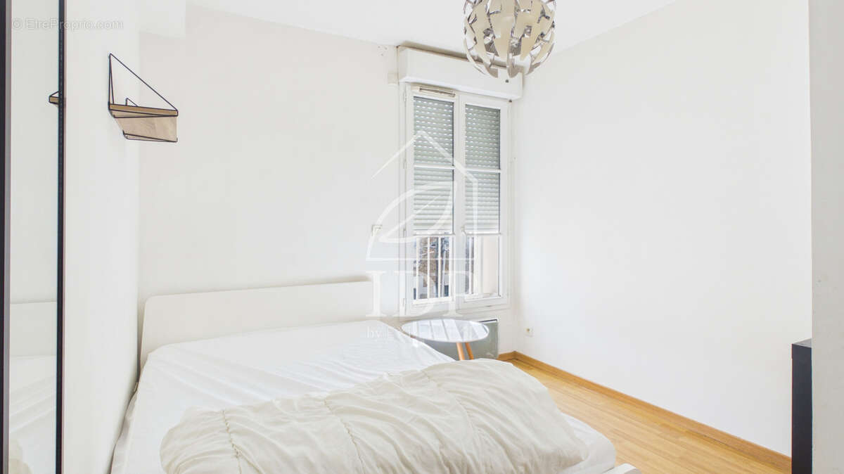 Appartement à CORBEIL-ESSONNES