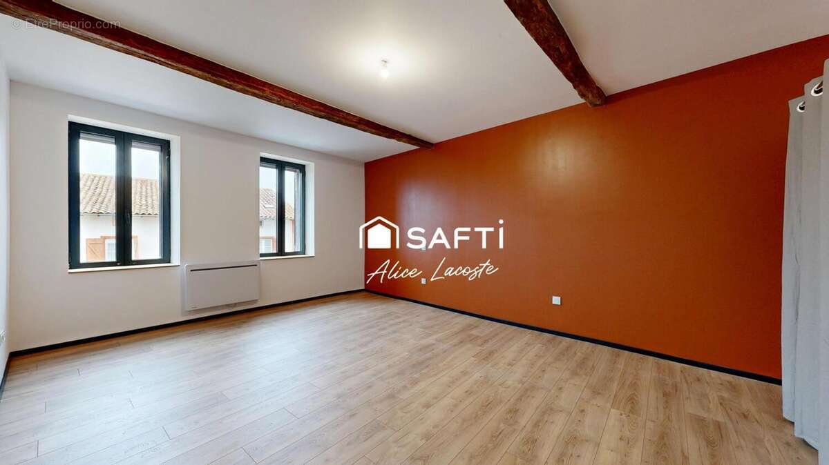 Maison 210 m² à Saint-Sulpice-Sur-Leze  - photo 9