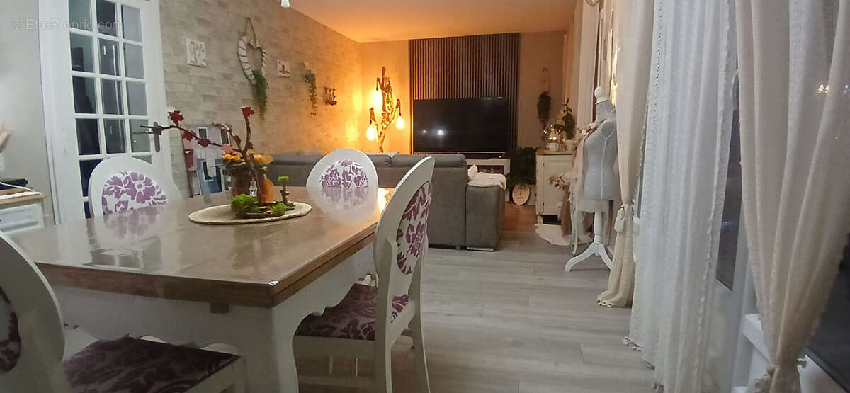 Appartement à SAINT-MAX